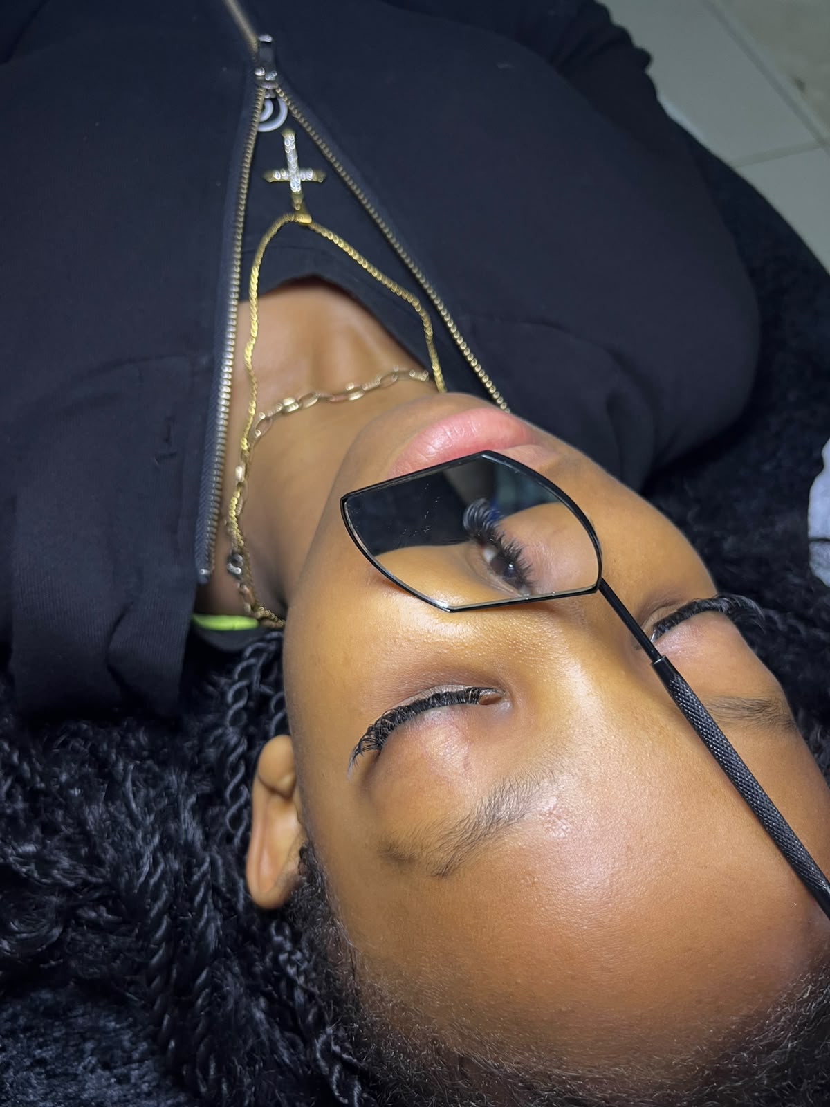 Lash extension application in progress